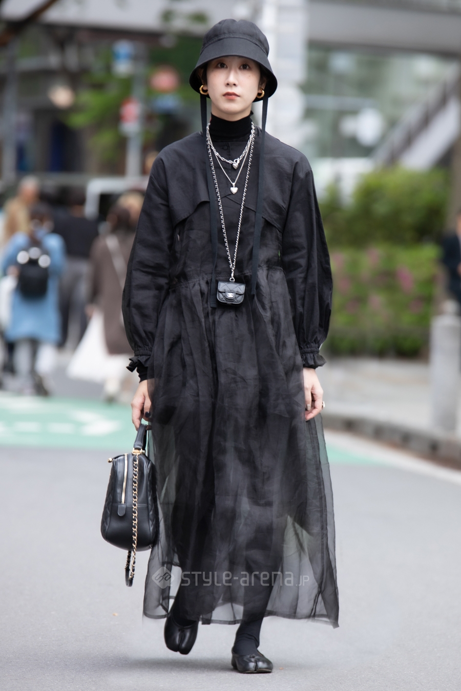 ayaさん | Aya × CAROLINA GLASER perna arth BEAMS Maison Margiela CHANEL torc  | 2023年 6月 第1週 | 表参道 | 東京ストリートスタイル | 東京のストリートファッション最新情報 | スタイルアリーナ