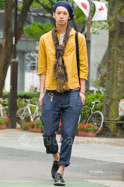 Taku Prada Ca4la H M Hare 2nd Week May 12 Omotesando Tokyo Street Style Tokyo Street Fashion News Style Arena Jp